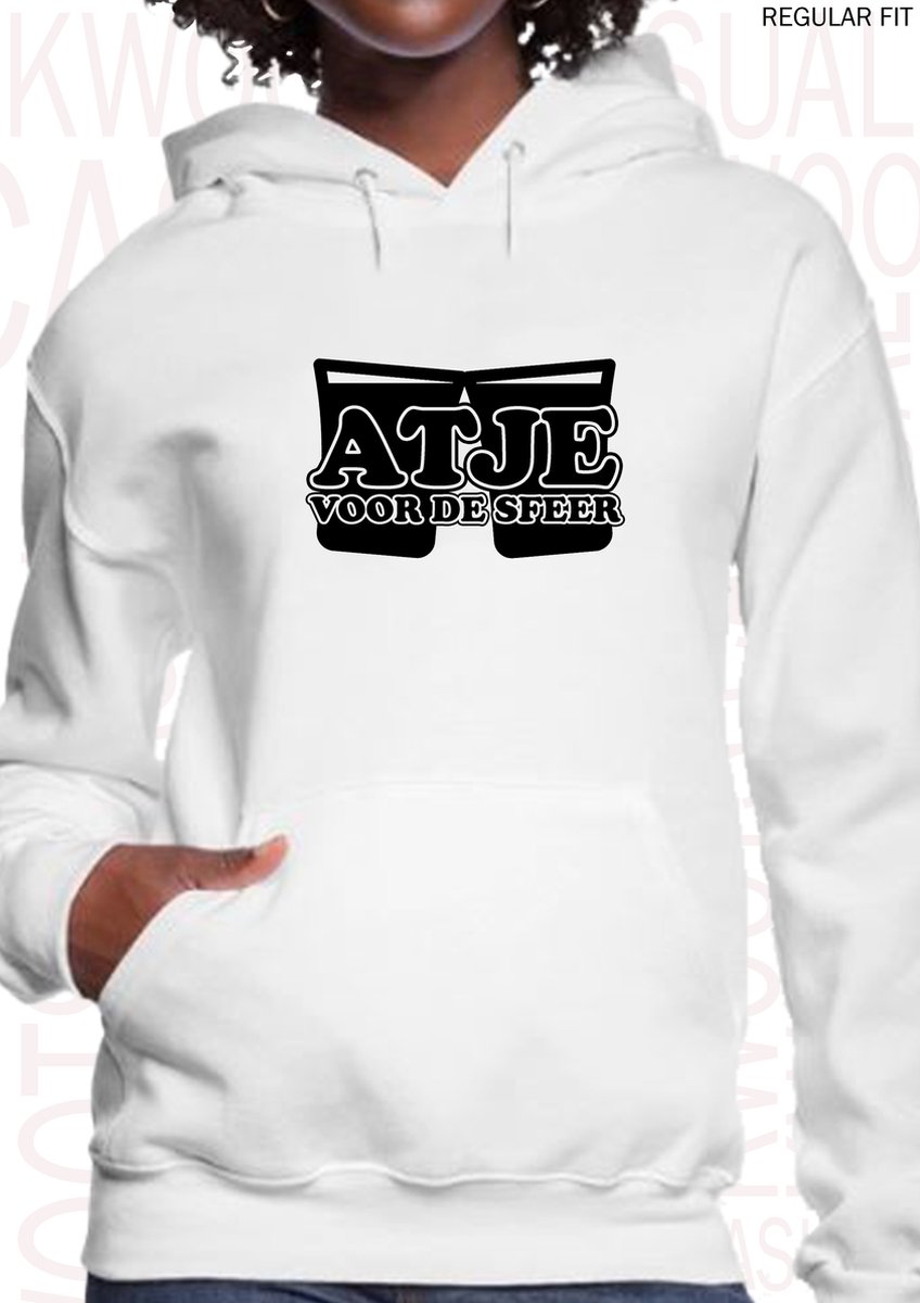 ATJE VOOR DE SFEER dames hoodie - Wit - Maat M - lange mouwen - Met capuchon en steekzakken - grappige teksten - leuke truien | sweaters - humor - quotes - kwoots - kado - cadeau - Sfeermaker - Gezelligheid kent geen tijd - Getailleerd